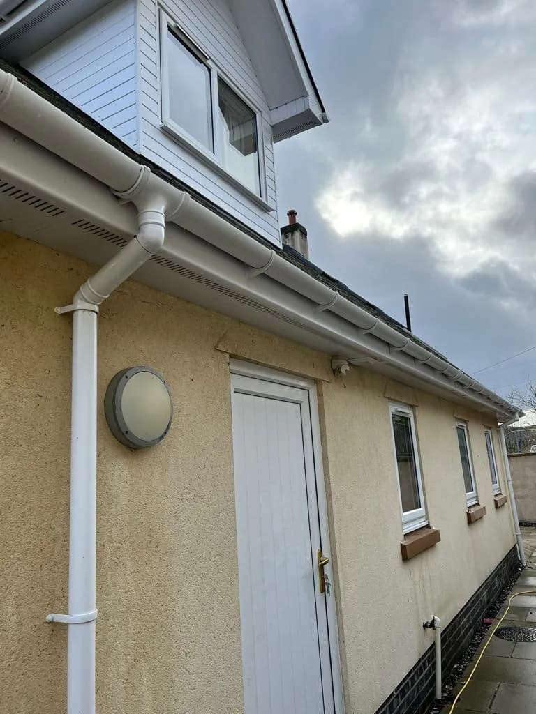 Complete Gutter Clear