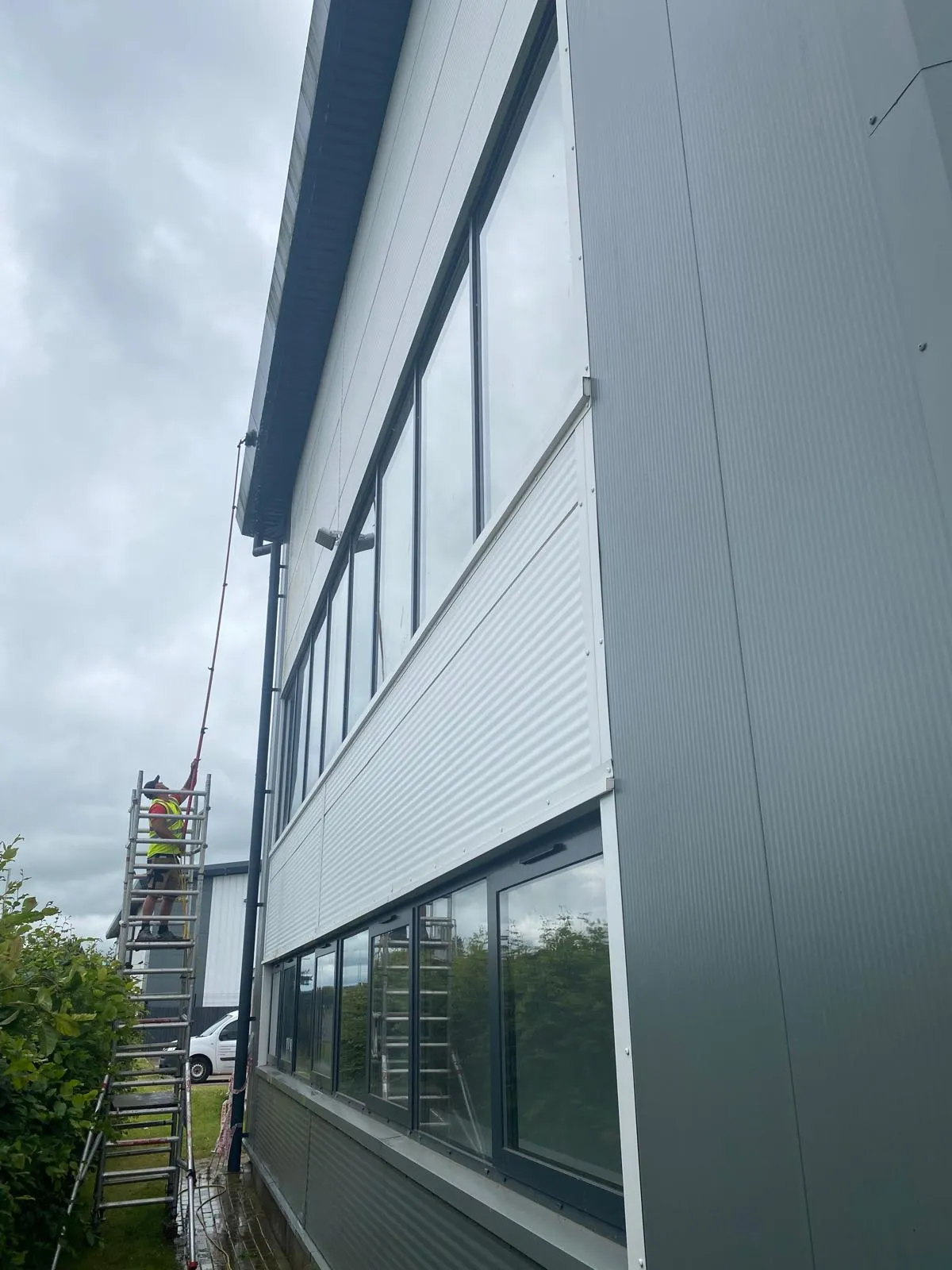 Exterior Building Cleaning